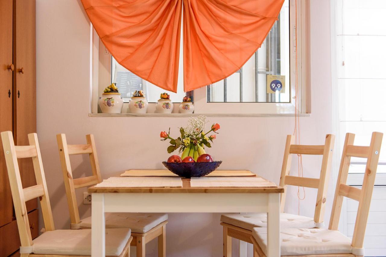 Mother'S House Athènes Extérieur photo