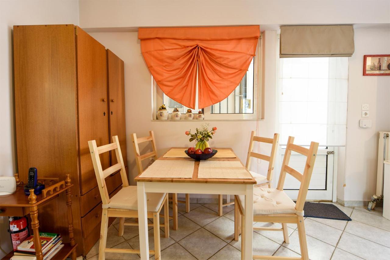 Mother'S House Athènes Extérieur photo